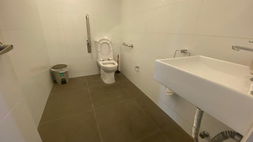 242 M2 Amplia Oficina/local Hualtatas/p. Hurtado Norte