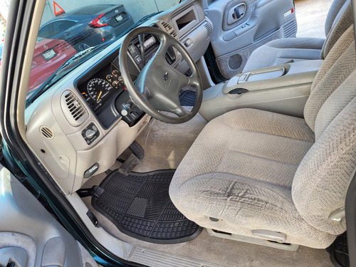Chevrolet Silverado Pickup 2500 Custom 4vel Aa Mt