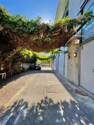 Casa En Venta En Ñuñoa
