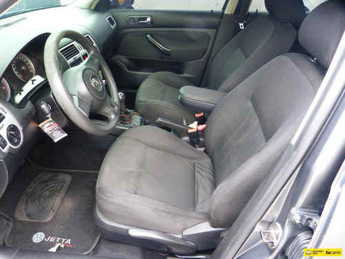 Volkswagen Jetta Mt 2000cc