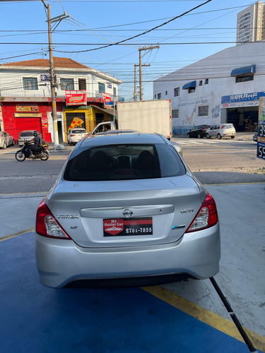 Nissan Versa 1.6 16v Sl Aut. 4p