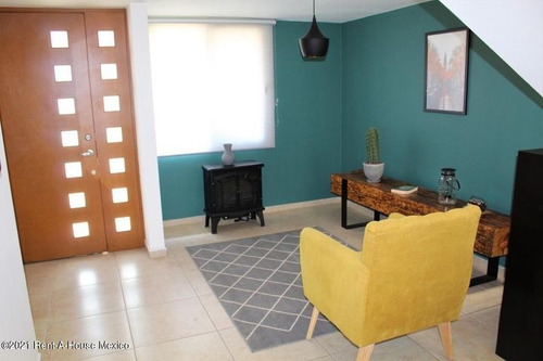 Imagen 3 de 14 de Puerta Real, Casa Con 3 Recamaras, Amueblada Qh8 21-34445