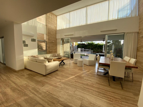 Imagen 8 de 30 de Casa En Venta En Mérida En Privada De Lujo Con 10 Recámaras