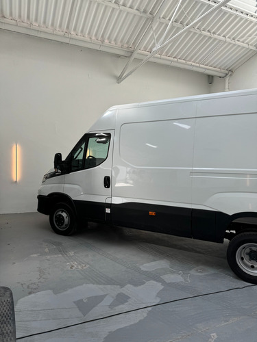 Iveco Daily 55 - 170 2025 Furgon Duales
