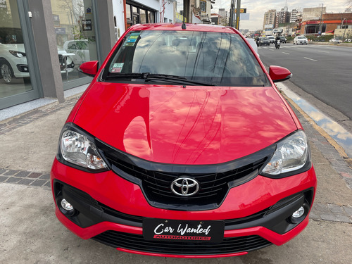 Toyota Etios 1.5 XlS 6M/T