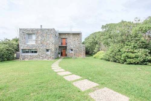 Casa En Alquiler Temporal En Manantiales