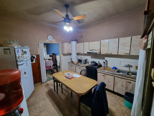 Casa En Venta En Berazategui Este