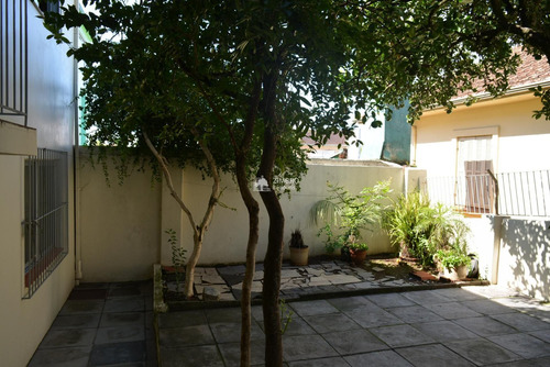Casa Para Venda Em Santa Maria No Bairro Fátima 180m2 Com 02 Garagens Terraço E Pátio - 996461