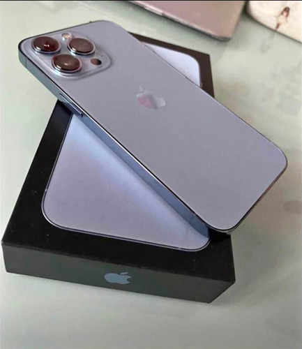 Apple iPhone 13 Pro Max (256 Gb) - Azul Sierra (Usado)