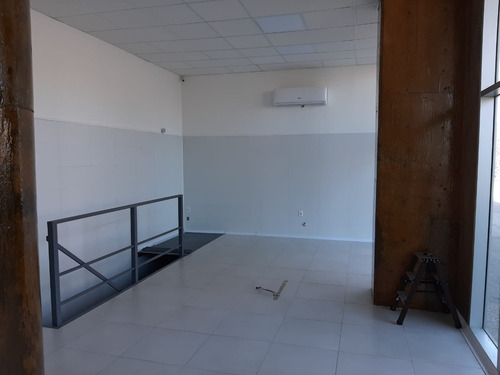 Imagen 9 de 14 de Venta Local Comercial En Buceo