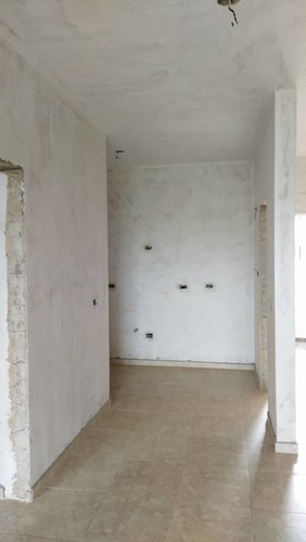 Imagen 13 de 14 de Apartamento En Venta En Mañongo