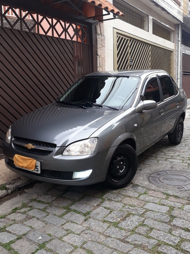 Imagem 2 de 12 de Chevrolet Classic Flex