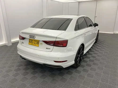 Audi A3 Sportline At 2.0