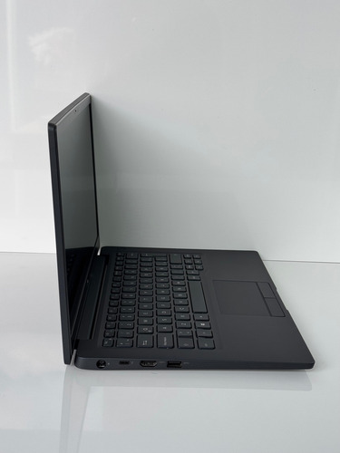 Laptop Dell Latitude 7400 Core I5 8va Ssd 1tb Ram 32gb Fhd Negro (Reacondicionado)