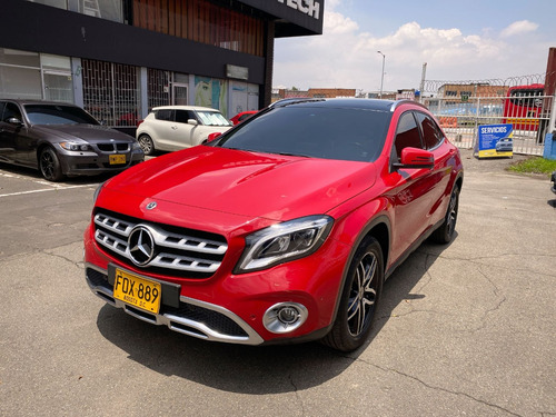 Mercedes-Benz Clase GLA 1.6 Turbo