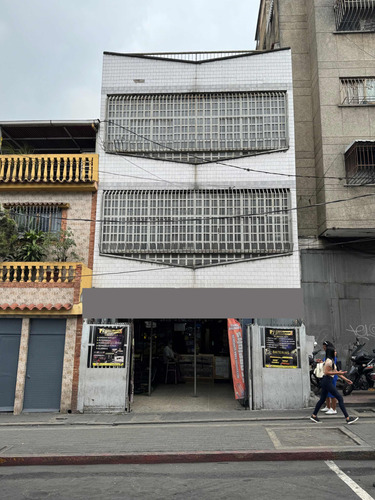 Edificio Comercial En Venta En Catia