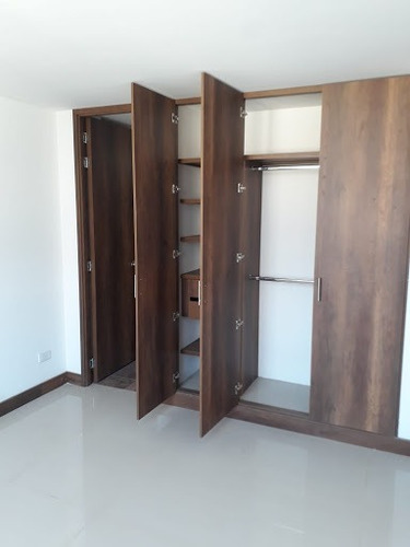 Imagen 13 de 18 de Apartamento En Venta Simon Bolivar 1092-835