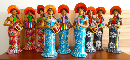 Estátua Trio De Forró Feminino Escultura Cerâmica Caruaru G