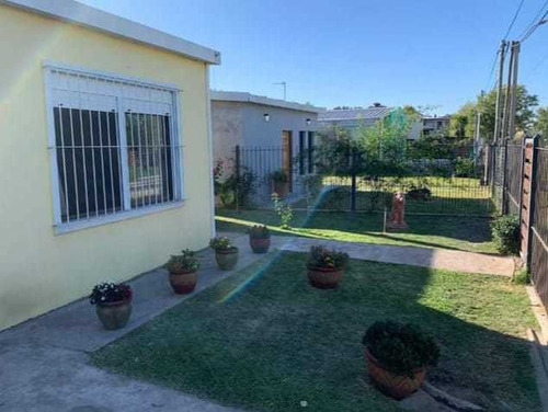 Imagen 2 de 8 de Vendo Espectacular Casa De Tres Dormitorios En San Benito