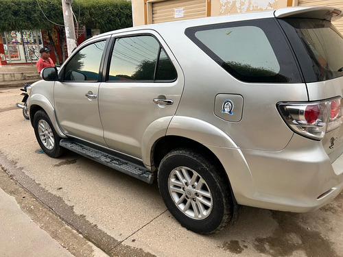 Toyota Fortuner 2.7l