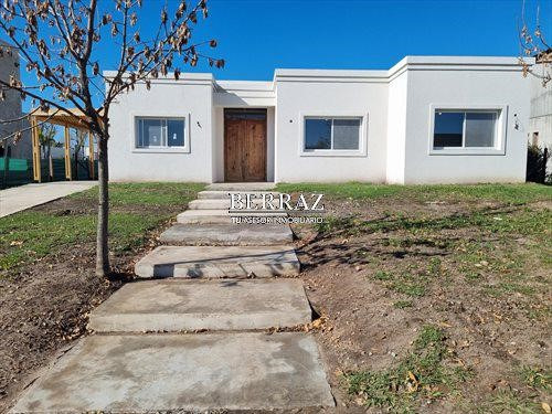 Casa Venta Santa Guadalupe Pilar Del Este Lote De 718,44 M2