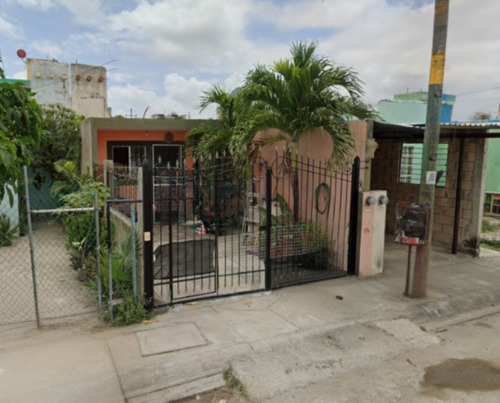 Casa En Venta, Recuperacion Bancaria En Supermanzana 248, Villas Del Mar Cancún Laab2