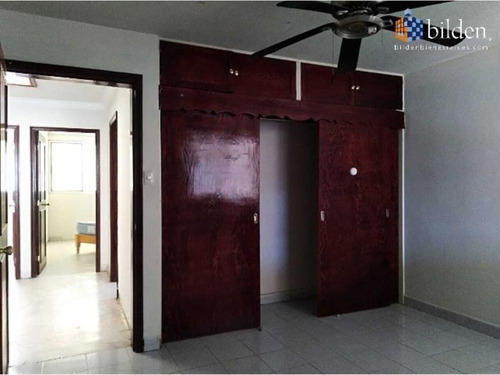 Imagen 2 de 12 de Casa Sola En Venta Fracc. Jardines De Durango
