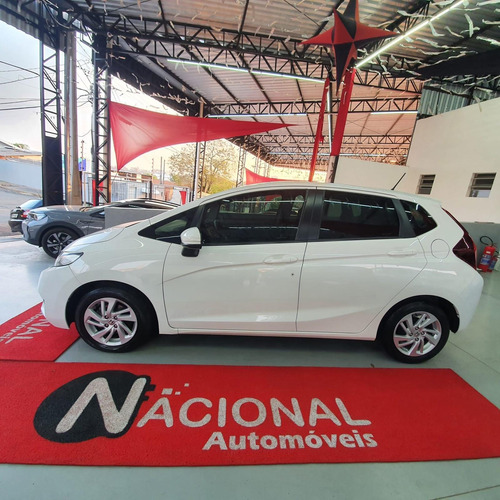 Imagem 3 de 6 de Honda Fit 1.5 16v Lx Cvt (flex) Flex Automático