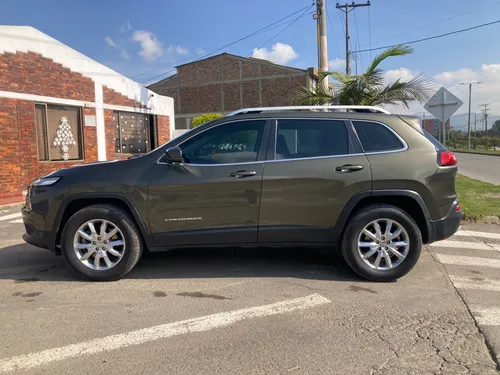 Jeep Cherokee 3.2 Limited