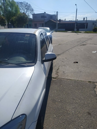 Chevrolet Celta 1.4 Lt Full A/a 5 P 2012