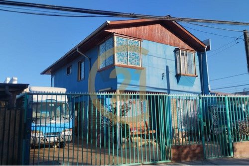 En Venta Amplia Y Comoda Casa De 5d+2b, Peñaflor