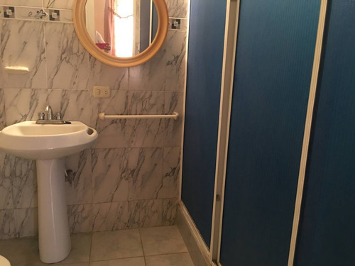 Imagen 9 de 12 de En Venta Amplia Casa Ubicada En La Victoria