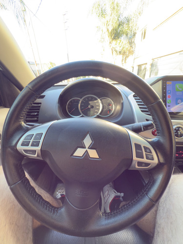 Mitsubishi L200 2.5 Cd 4wd High-power Di-d At5 Cuero