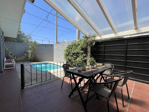 Venta Casa 3 Dormitorios Cochera Pileta V Cabrera