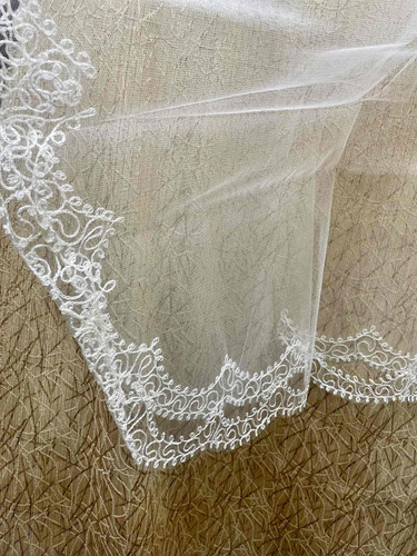 Imagen 2 de 4 de Bellos Velos De Novia Bordado En Ivory Y Blanco 1.5 Mts