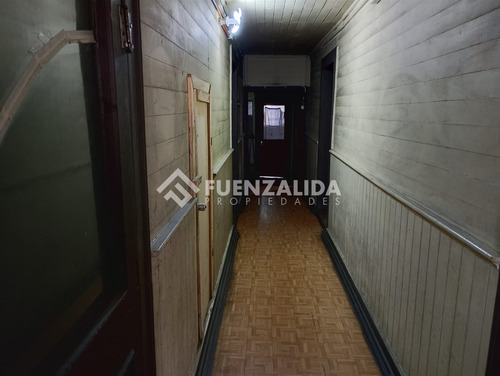 Casa En Venta De 14 D Y 3 B En Lugar Céntrico De Concepción