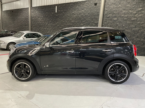 Imagen 4 de 9 de Mini Countryman S 2014 Negro