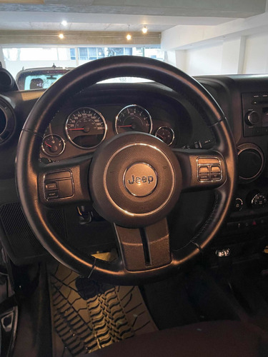 Imagen 16 de 16 de Jeep Wrangler 2013 3.6 Sport 284hp Mtx