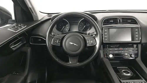 Jaguar F-PACE 3.0 PRESTIGE AWD
