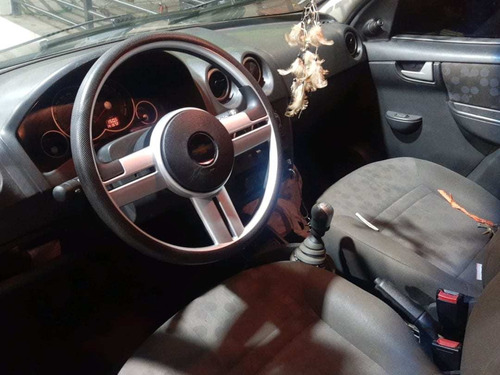 Imagem 7 de 10 de Chevrolet Celta Life 1.0 8v Flex