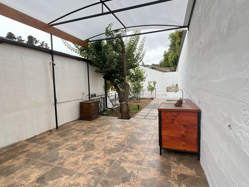 Encantadora Casa En Lugar Destacado