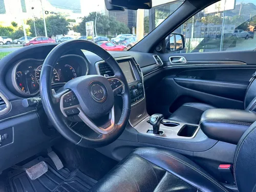 Jeep Grand Cherokee 3.6 V6 Limited Lujo 4x2 At
