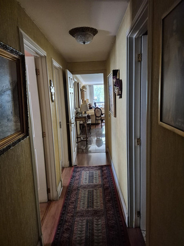 Departamento En Venta De 4 Dorm. Las Hortensias