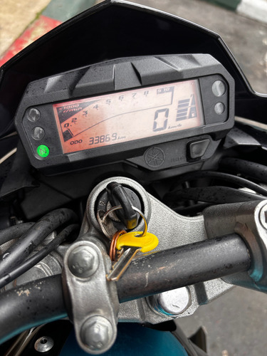Moto Yamaha Fz 150 , Único Dueño Con Papeles Al Día