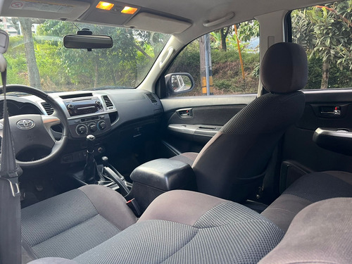 Toyota Hilux 2.7 Imv 4x4