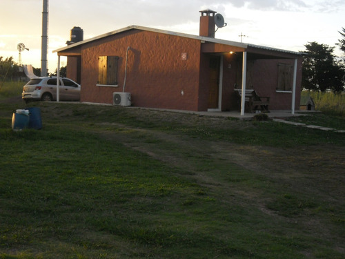 Chacra 4 Hectareas  2 Casas Luz Agua  Y Pozo Dolares 2.90000