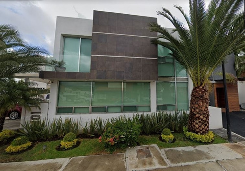 Casa En Venta En Cumbres Del Lago, Juriquilla, En Remate Bancario