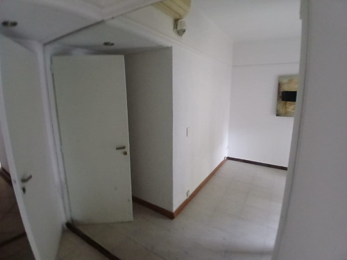 Departamento Tipo Casa En Venta Condicionada En Lanus Este