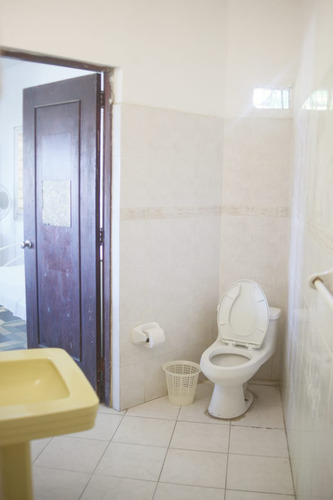 Amplia Y Céntrica Casa En Acapulco Dorado, Para 20 Personas.