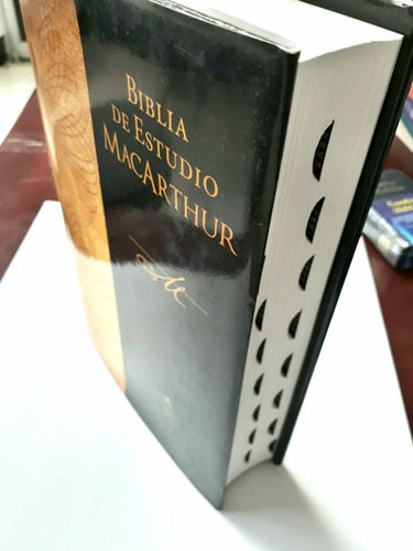 Biblia De Estudio Macarthur - Letra Grande, Tapa Dura Con Índice, De John F. Macarthur. Editorial Thomas Nelson, Tapa Dura En Español, 2011, Letra 9 Puntos - Con Índice